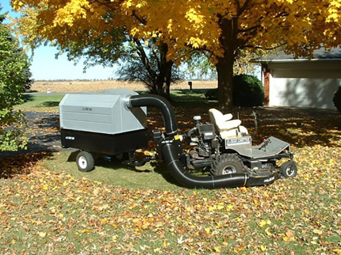 Trac-Vac 1060 Hitch-Mount Leaf Vacuum